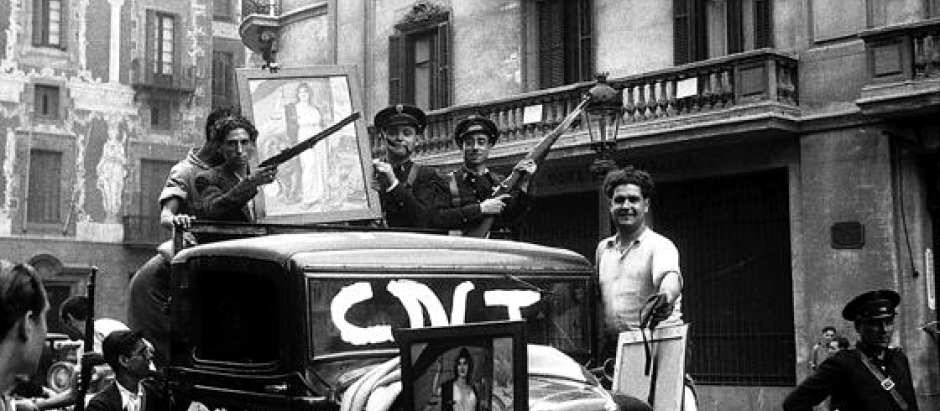 La poderosa CNT en las calles de Barcelona (1936-1939)