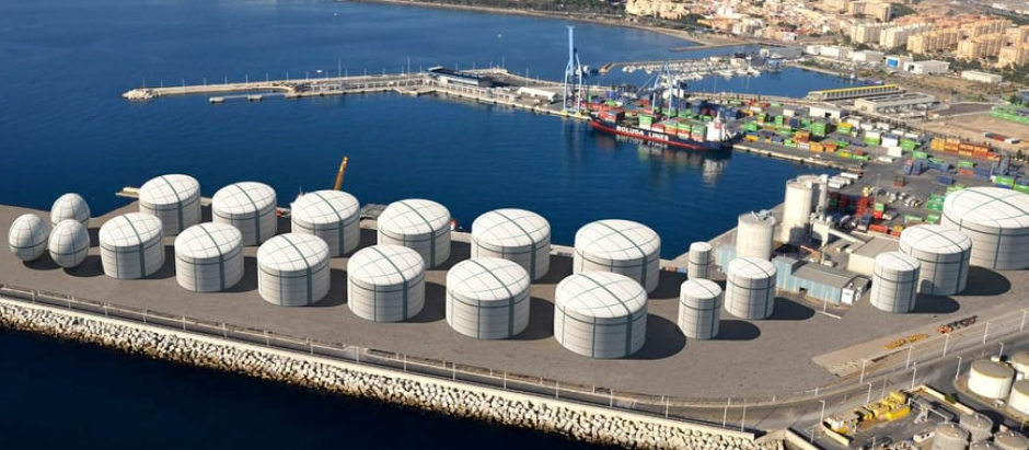Anteproyecto de macrodepósitos de combustible previstos en el puerto de Alicante