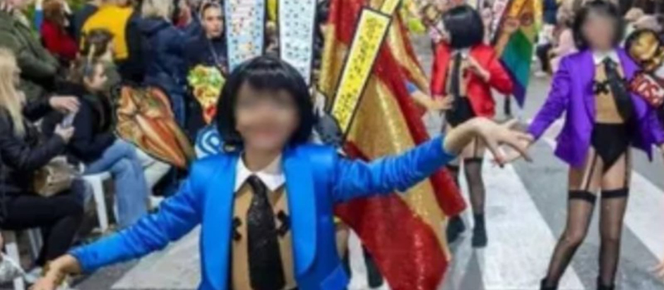 Niños disfrazados en los Carnavales de Torrevieja