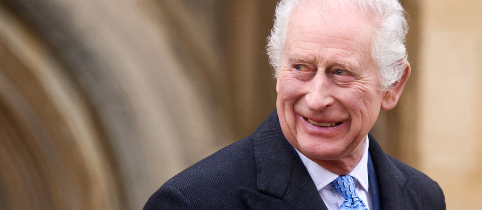 El Rey Carlos III reaparece tras varios meses sin agenda oficial por su enfermedad, en directo