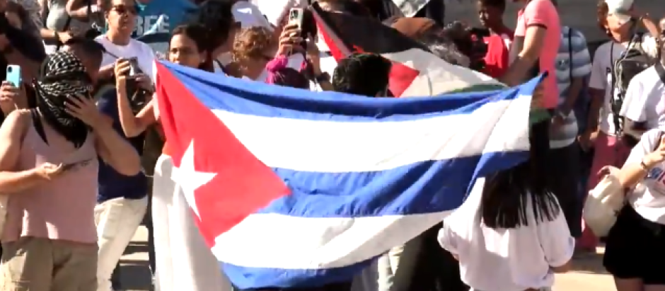 Cientos de jóvenes condenaron este viernes en la Universidad de La Habana los ataques de Israel contra la Franja de Gaza