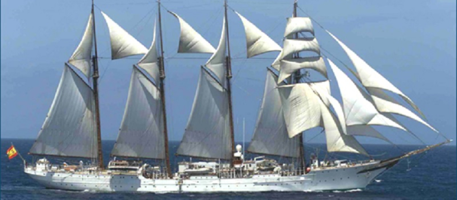 El Buque Escuela de la Armada, Juan Sebastián de Elcano con el aparejo desplegado