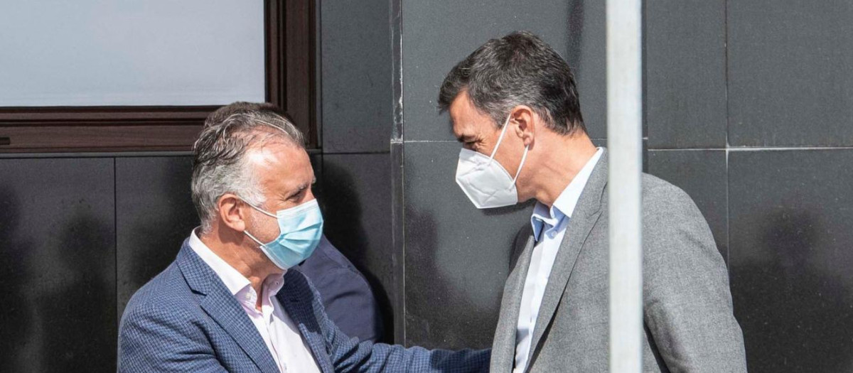 Pedro Sánchez, al llegar a La Palma