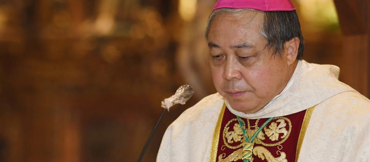 El nuncio apostólico en España, Bernardito Auza, en la basílica de La Virgen del Camino (León)