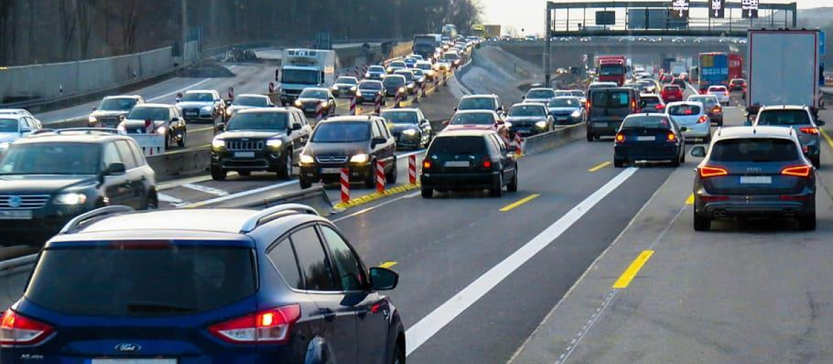 Dicho impuesto está ligado a las emisiones de dióxido de carbono (CO2) que homologa cada automóvil