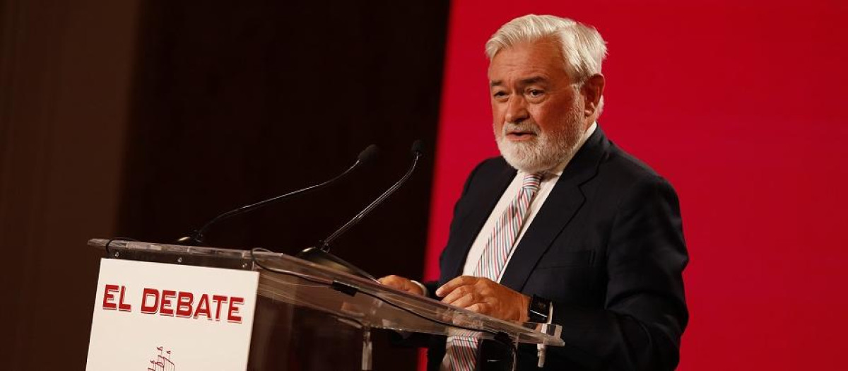 Darío Villanueva, en la presentación de El Debate