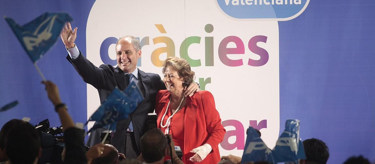 Francisco Camps, expresidente de la Generalitat valenciana, con Rita Barberá, exalcaldesa de Valencia
