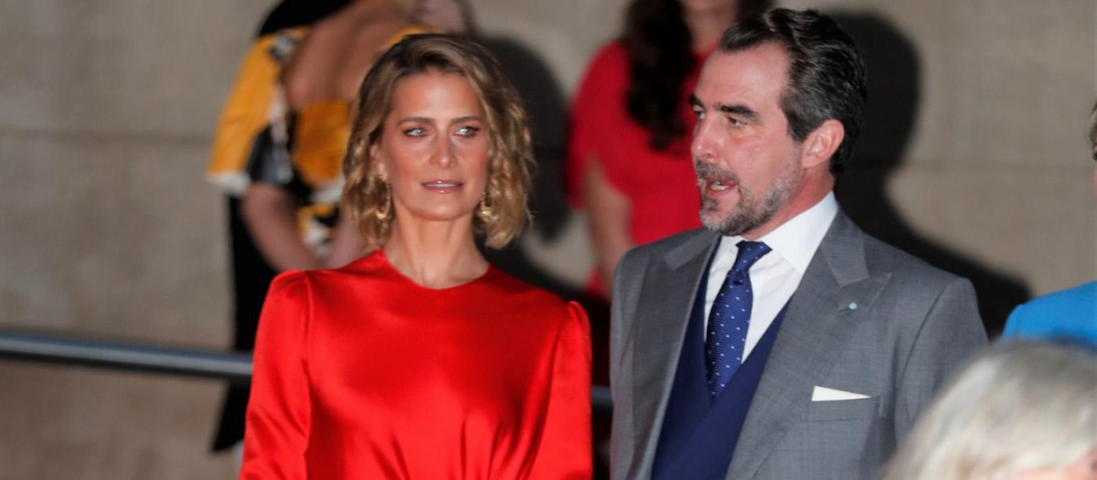 Tatiana Blatnik y Nicolás de Grecia en la boda de los Príncipes de Grecia 2021