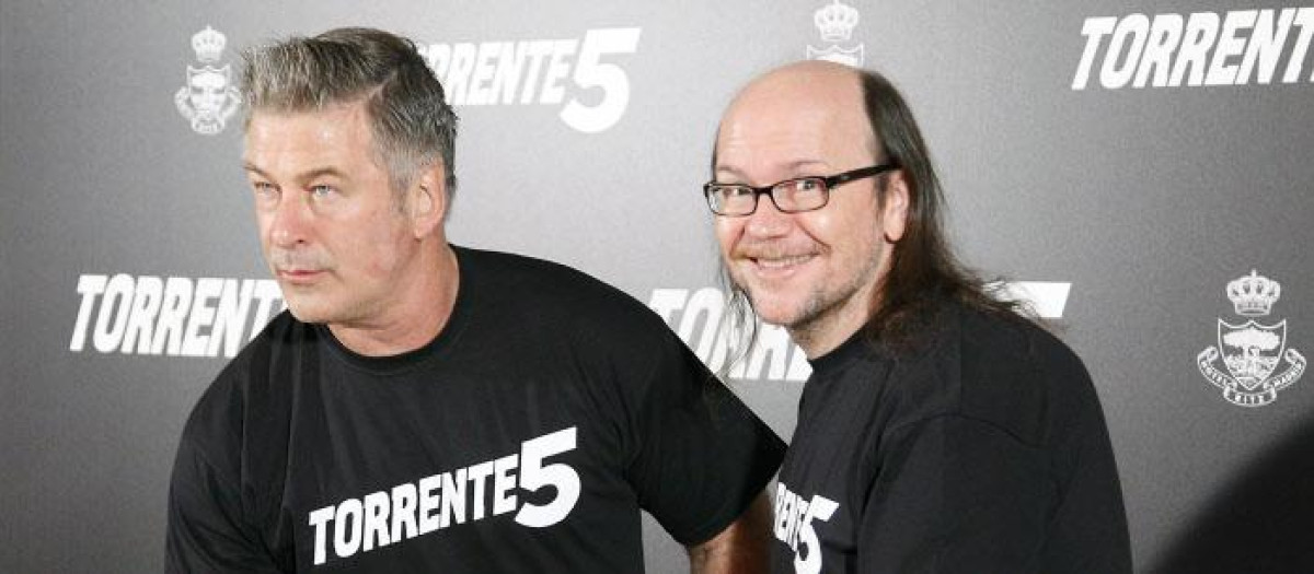 Alec Baldwin y Santiago Segura, en el preestreno de Torrente 5 en 2014