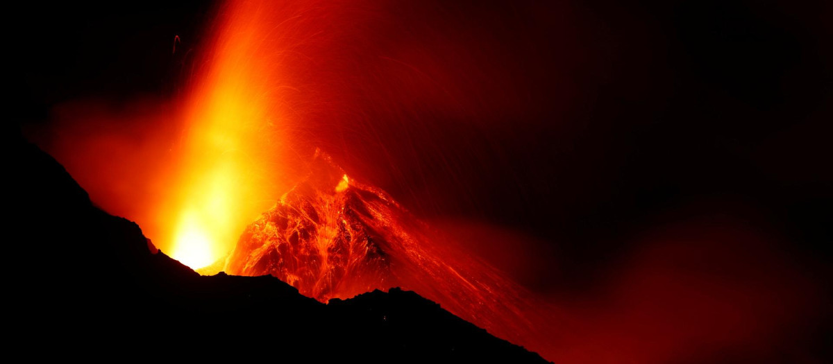 Volcán de Cumbre Vieja visto desde El Paso