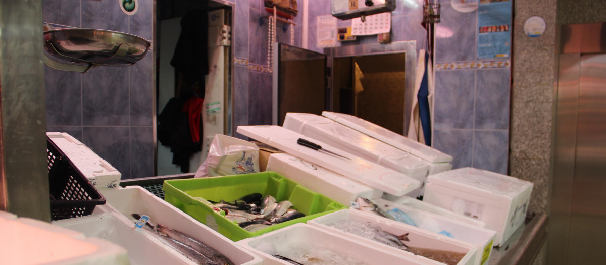 Parte de la tienda que tienen sin montar para reducir gastos