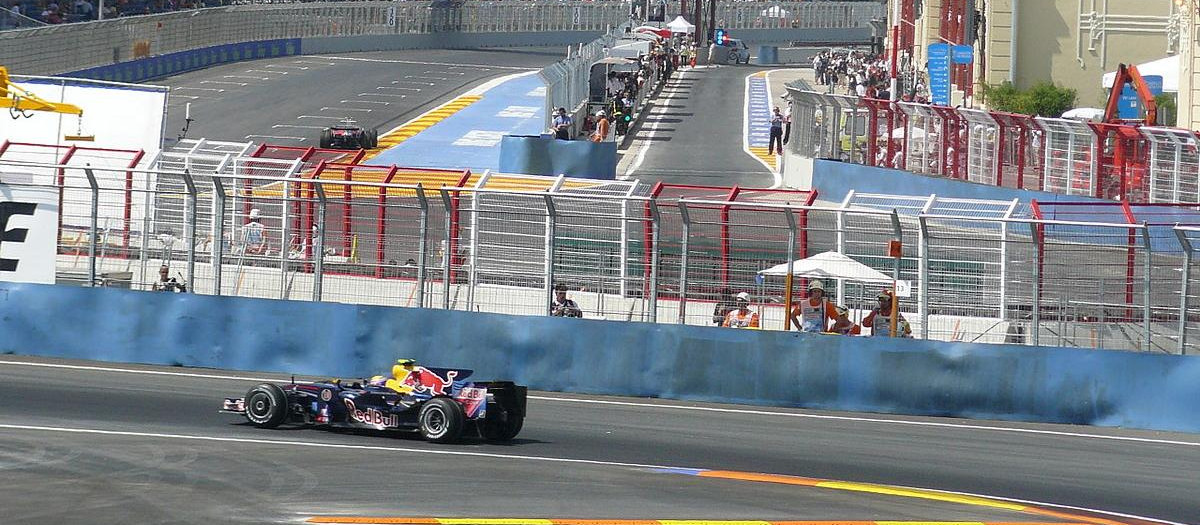 Webber en el circuito urbano de F1 de Valencia, en 2008