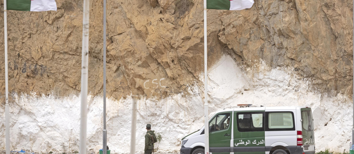 La frontera militarizada entre Marruecos y Argelia