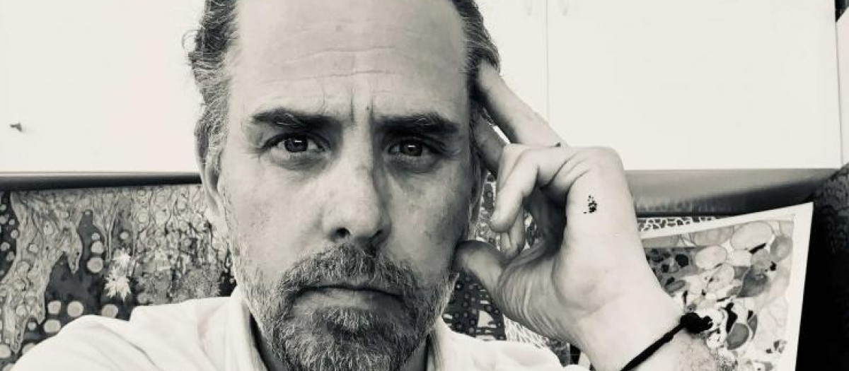 Hunter Biden pintando