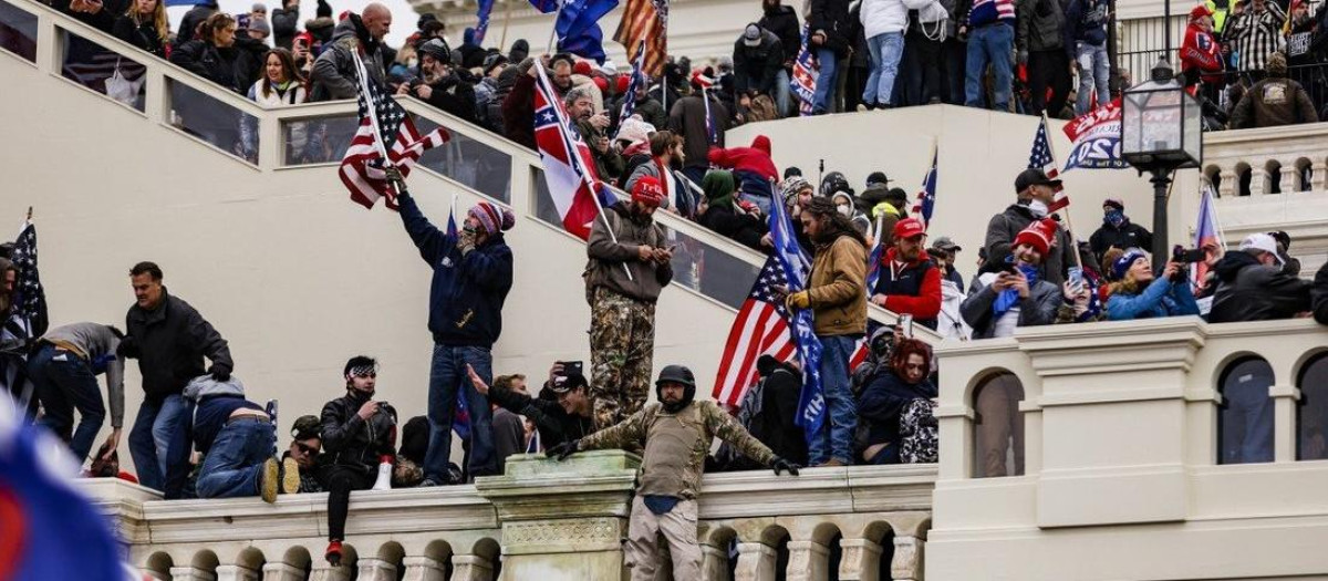 Imágenes de archivo del asalto al Capitolio EE.UU.