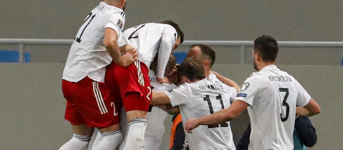 Georgia, que solo había ganado a Kosovo en toda la fase de grupos, venció en casa a Suecia