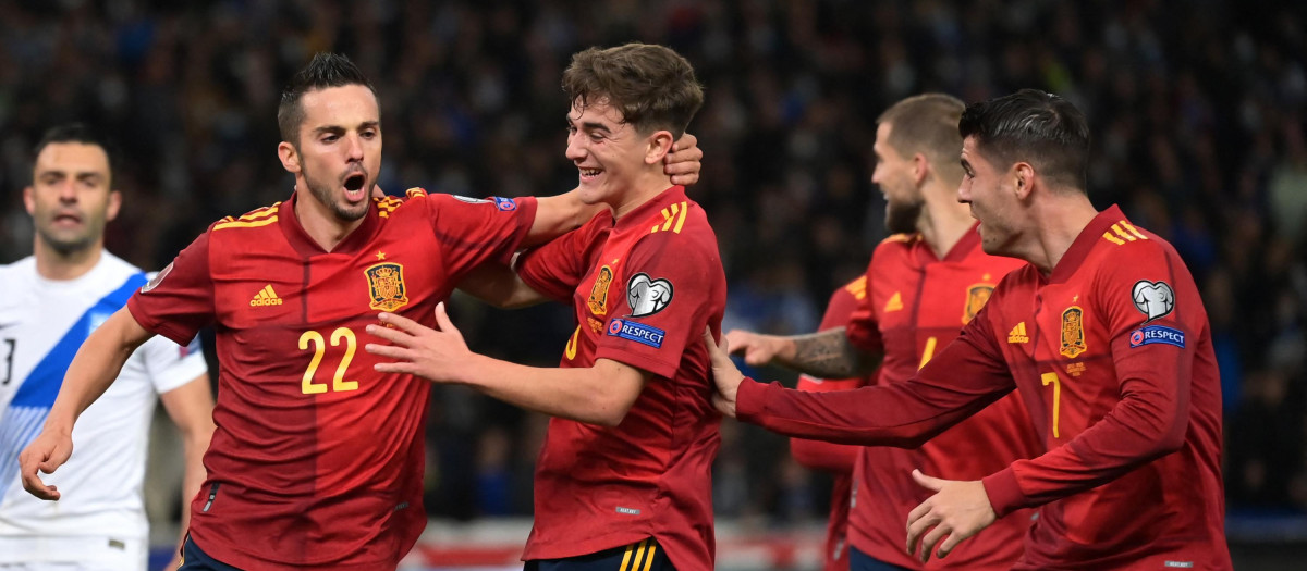 La selección cumple su primer objetivo y un punto le valdría para estar en Qatar