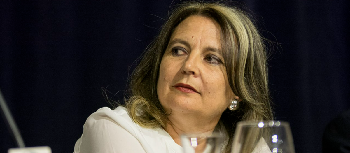Elvira Roca Barea