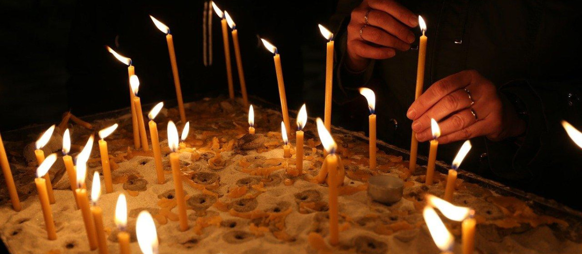 Las velas han sido uno de los objetos más demandados por la amenaza del 'Gran apagón'