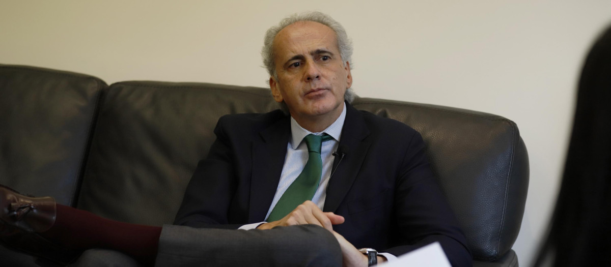 Enrique Ruiz Escudero momentos antes de la entrevista