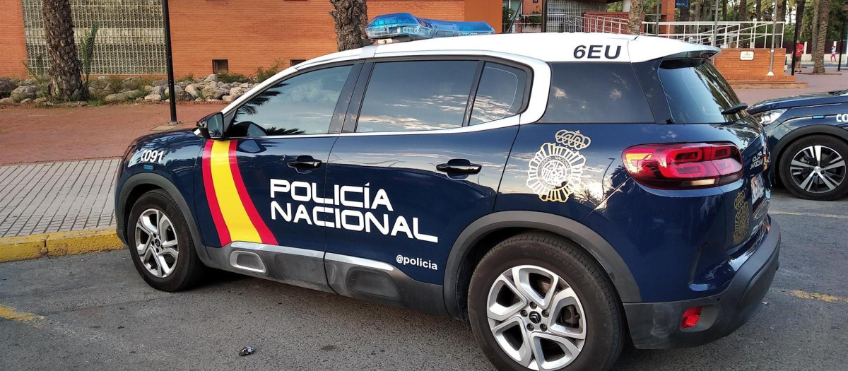 Un vehículo de la Policía Nacional, en una imagen de archivo
