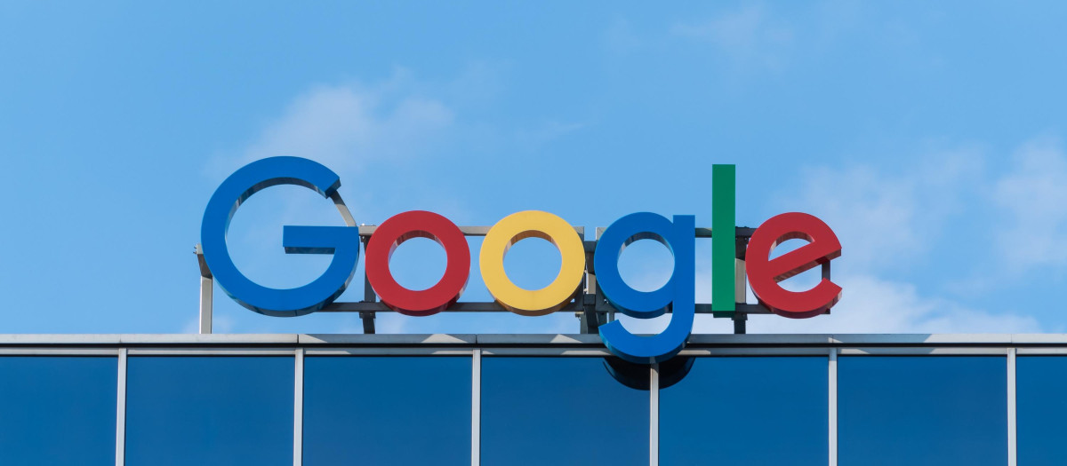 Google señala que esperará al próximo año para evaluar la situación de la vuelta a las oficinas