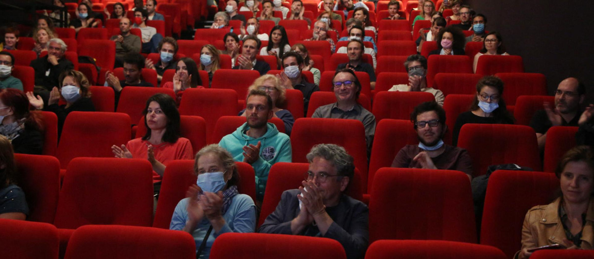 La experiencia de ir al cine ha cambiado más allá del uso actual de las mascarillas