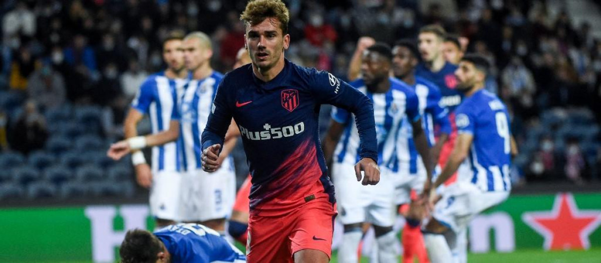 El delantero francés, Antoine Griezmann, ha marcado el único tanto rojiblanco del Atlético en el estadio de Do Dragao