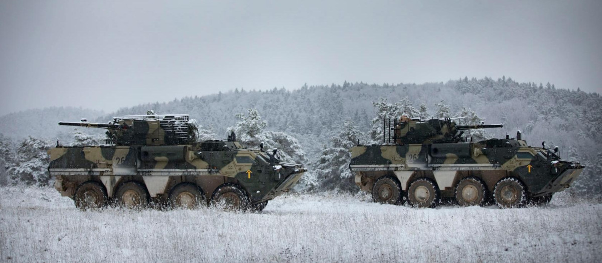 Tanques ucranianos en las proximidades de la frontera con Rusia