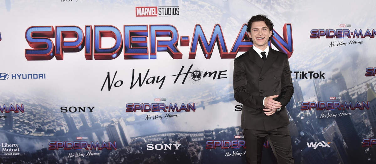 Actor Tom Holland  at the premiere for the film Spider-Man: No Way Home in Los Angeles, California, December 13, 2021.