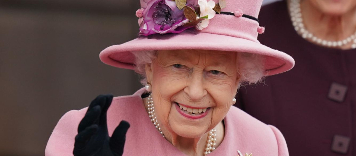 Isabel II en uno de sus últimos actos públicos en octubre