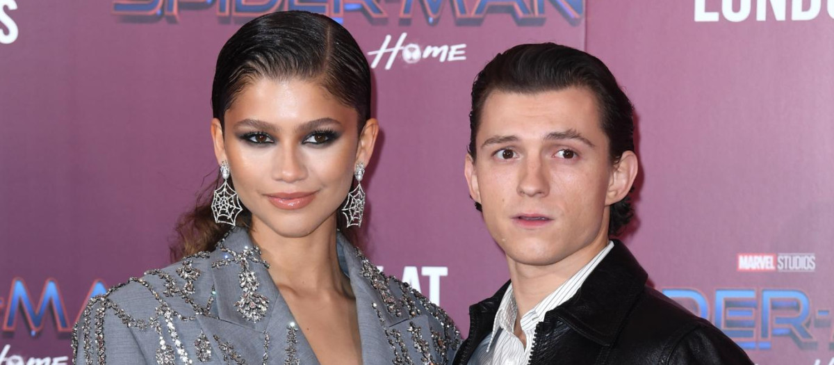 Actor Tom Holland and actress and singer Zendaya Coleman at the photo call for the film 'Spider-Man: No Way Home' in London Sunday, Dec. 5, 2021.  *** Local Caption *** .