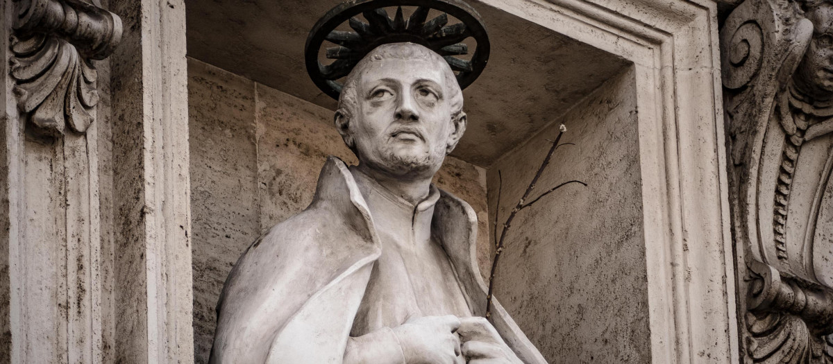 Escultura de san Ignacio de Loyola