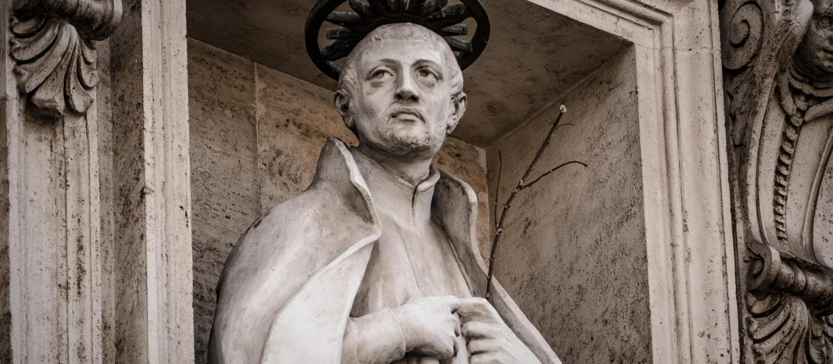 Escultura de san Ignacio de Loyola