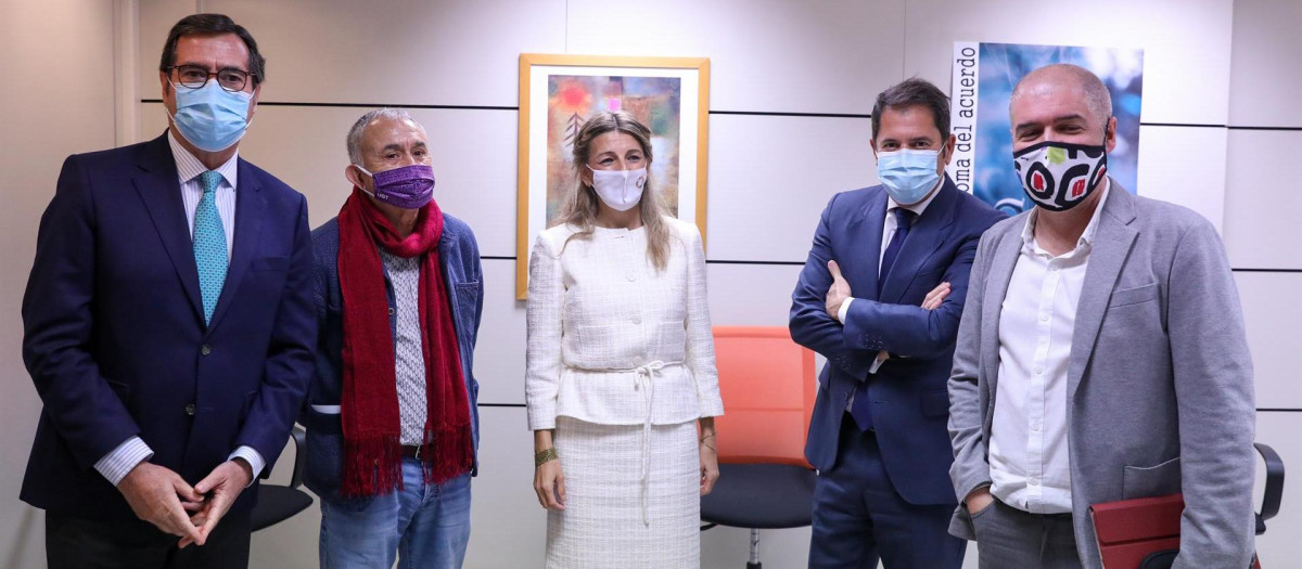 el Gobierno llevará la reforma laboral para su aprobación al Consejo de Ministros del próximo martes