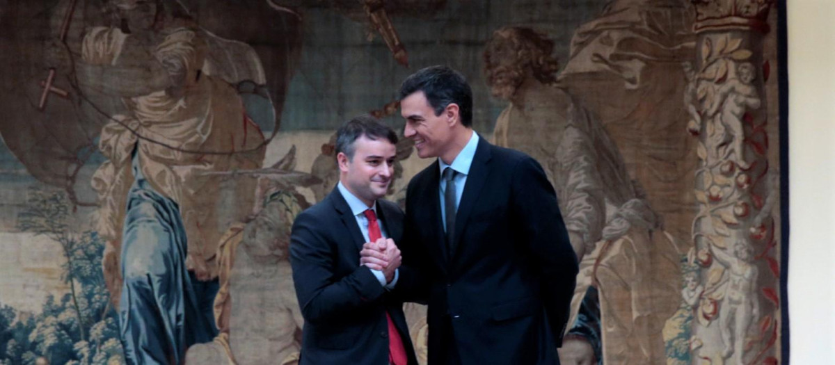 Pedro Sánchez e Iván Redondo