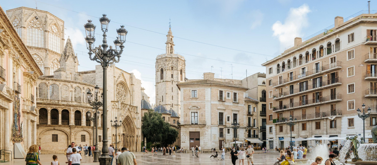 Plaza de la Virgen Valencia