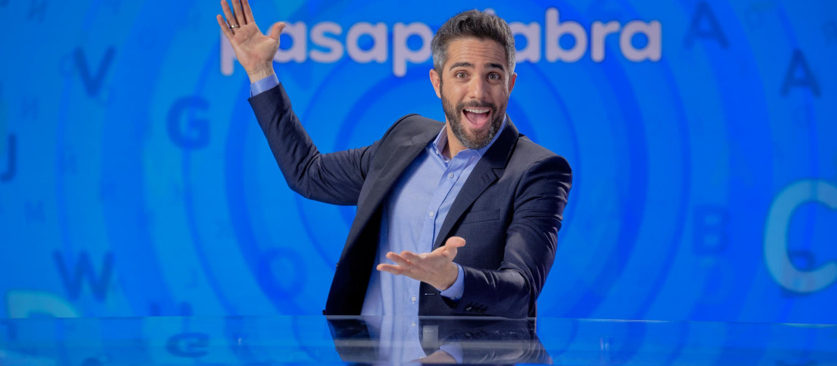 Roberto Leal presenta cada tarde Pasapalabra en Antena 3