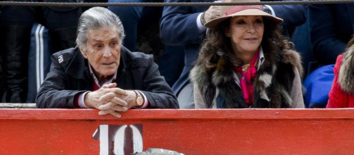 Jaime Ostos en una corrida de toros