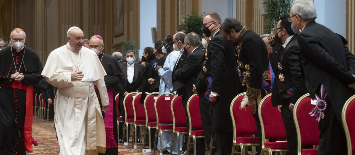 El Papa Francisco se dirige a los diplomáticos hoy, diez de enero
