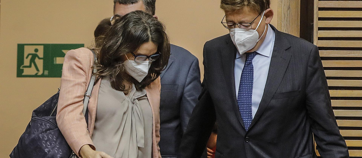 La vicepresidenta de la Comunidad Valenciana, Mónica Oltra, y el 'president' de la Generalitat, Ximo Puig, en una imagen de archivo