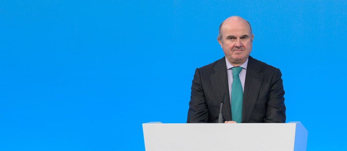 De Guindos ha defendido las últimas proyecciones del BCE que apuntan a que las presiones inflacionarias se empezarán a moderar este año