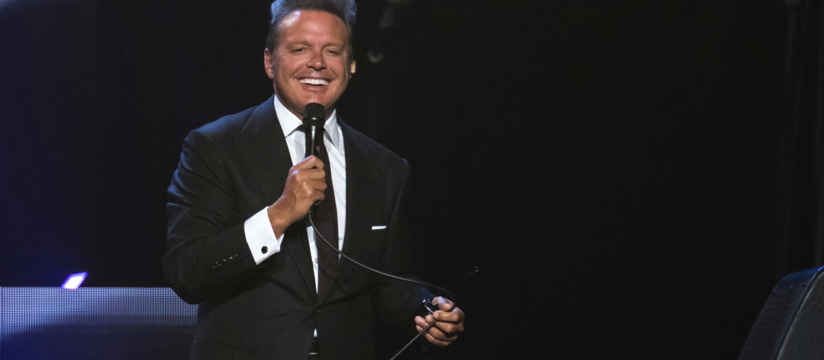 Luis Miguel performs in concert on Saturday, June 9, 2018, in New York.