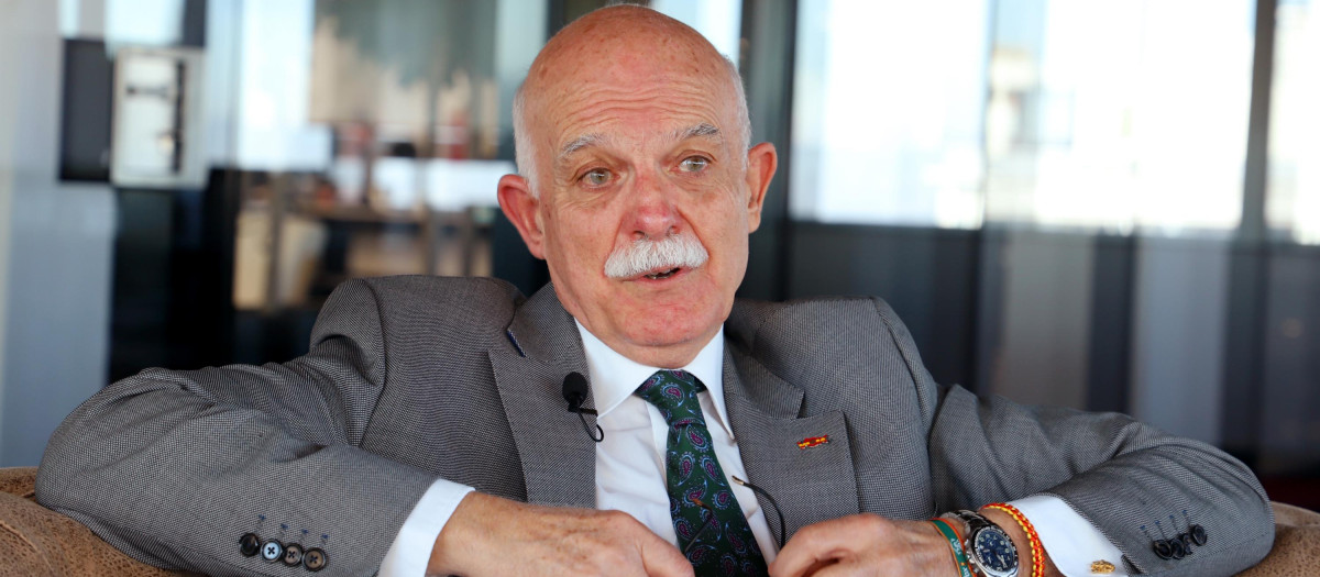 Rosety (Vox): «Gibraltar es una sanguijuela que está implantada en el costado de España»