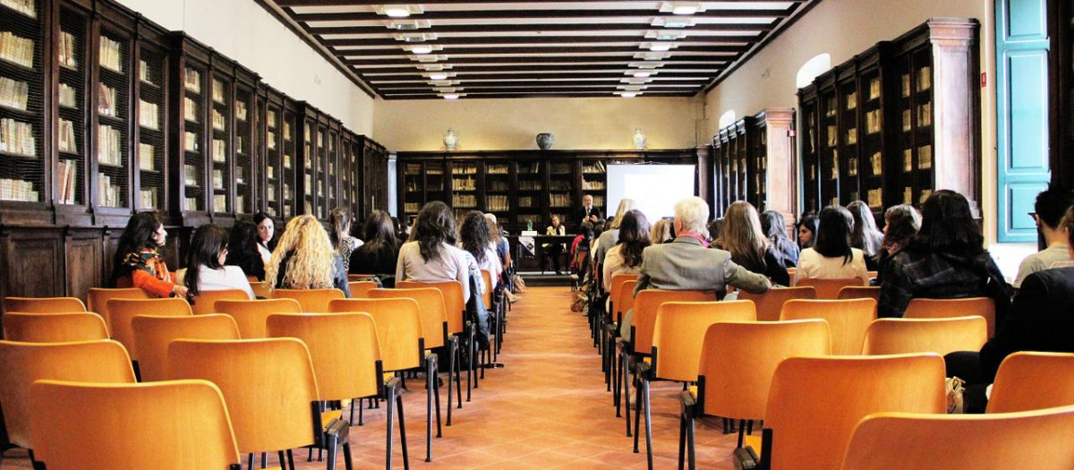 Se busca al profesional que trabaja la empatía y la diversidad