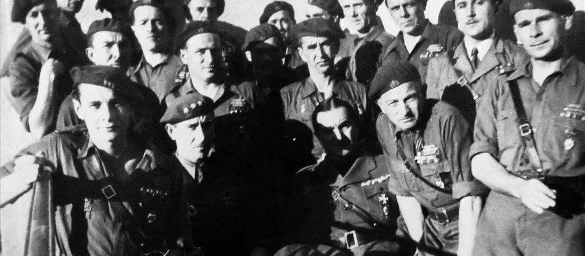 Voluntarios rusos durante la guerra civil española, en 1939