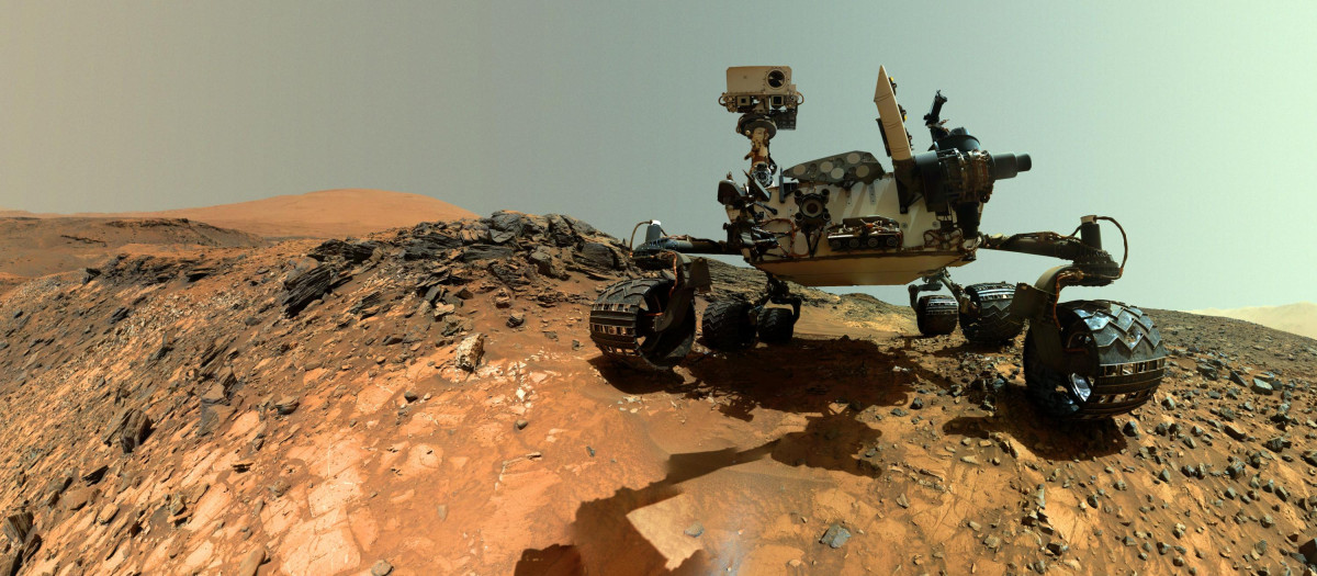 El rover Curiosity en un autorretrato tomado en 2019