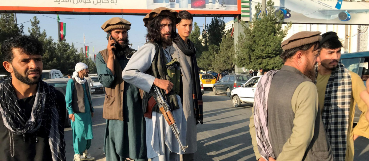 Un grupo de Talibanes, el pasado mes de agosto, en Kabul, tras tomar el poder de Afganistán