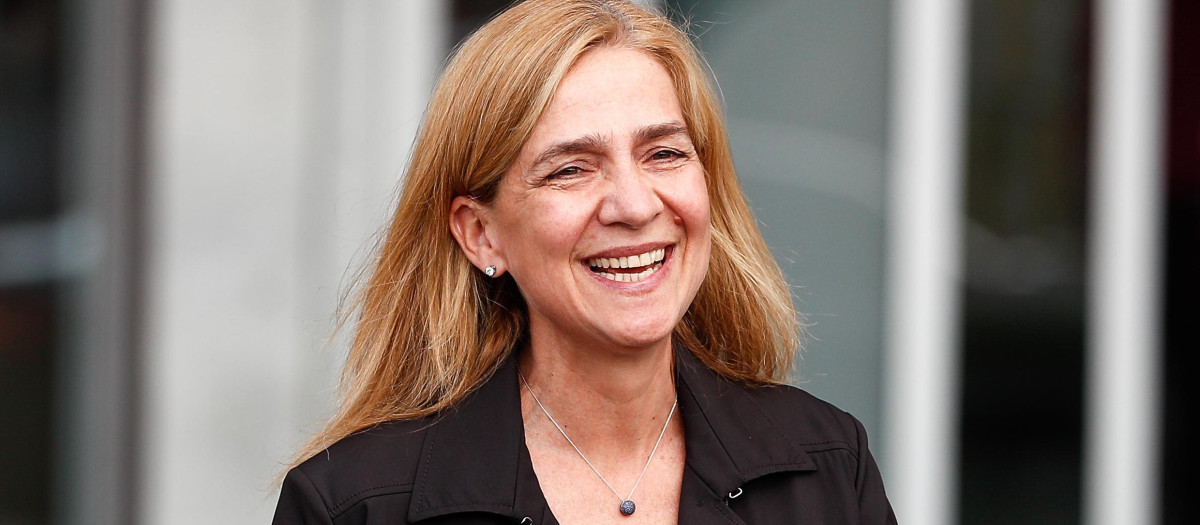 La Infanta Elena, hermana mayor del Rey Felipe VI