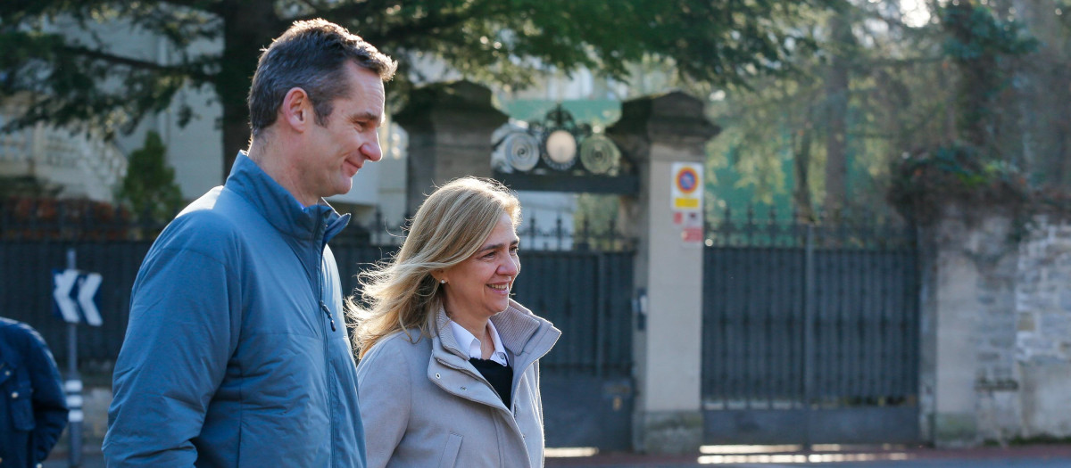 Cristina de Borbon with Iñaki Urdangarin and sons in Vitoria on Wednesday, 25 December 2019